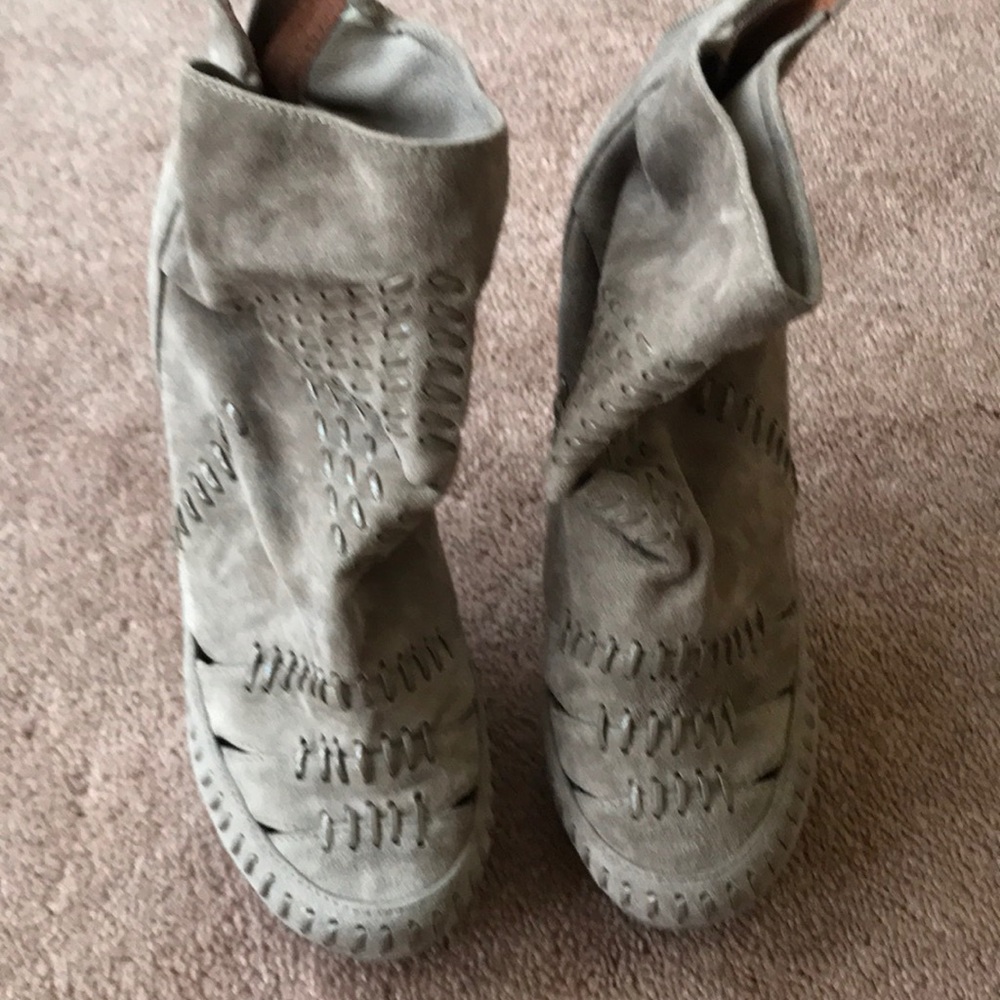 Jeffery Campbell for Free People.
